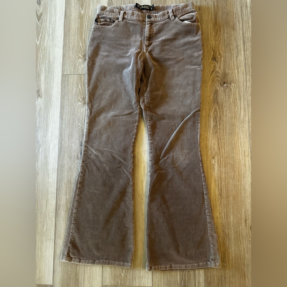 Plugg Vintage Y2K Corduroy Flare 9